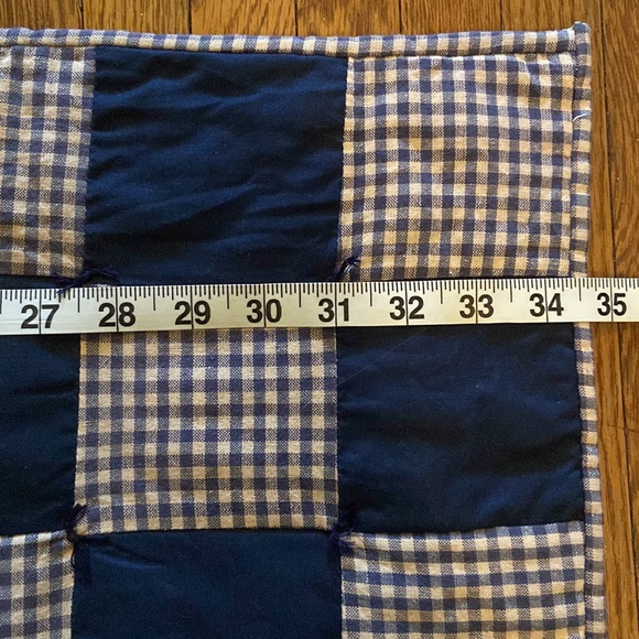 Checkered Table Runner - Picture 7 of 8